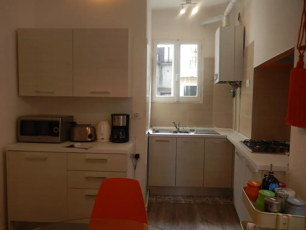 Apartment Camilla 威尼斯